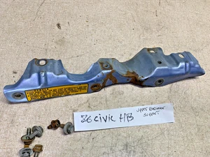 84 85 86 87 HONDA CIVIC UPPER RADIATOR SUPPORT BRACKET & BOLTS - Picture 1 of 3