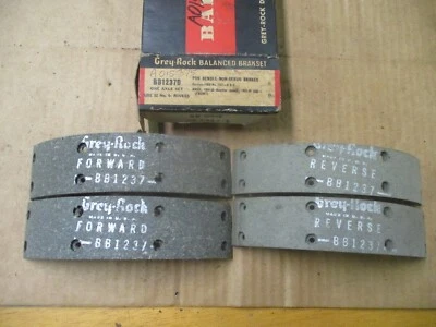 FORROS DE FREIO DIANTEIRO 1950 - 1951 - 1952 - 1953 - 1954 NASH Peça # BB1237D - Imagem 1 de 4