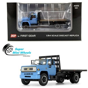 First Gear 1:64 - DCP - 1970 CHEVROLET C65 FLATBED TRUCK LIGHT BLUE 60-0915 - Picture 1 of 2
