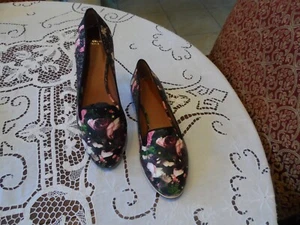 New Givenchy Multicolor Leather Floral Print Loafer Size 37.5B - Picture 1 of 16
