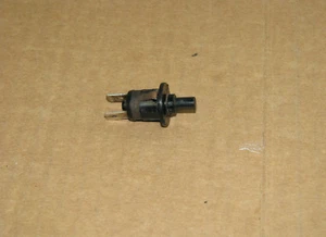 Ford 15M P6 Lim Schalter für Handbremskontrolllicht / Handbremslicht original - Bild 1 von 2