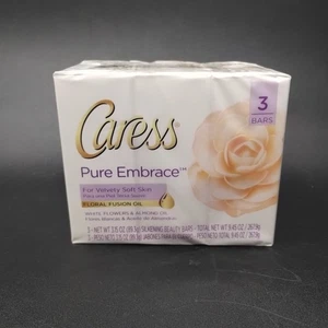 Caress Pure Embrace weiße Blumen und Mandelöl seidende Beauty Bars 3er Pack - Bild 1 von 9