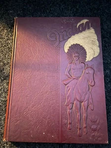 1940 College Yearbook, Indian Arkansas State — Clean + FREE Shipping! L@@K! - Picture 1 of 6