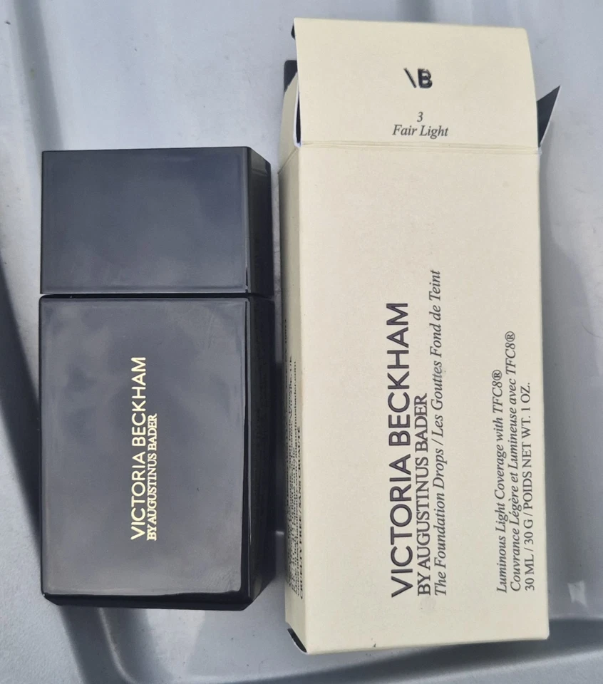 BN Victoria Beckham x Augustinus Badiner foundation in Fair Light 3  rrp £104 - Image 1 of 1