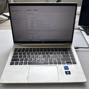 HP ProBook 440 G9 | 14" Laptop | i7-1255U | 32GB RAM | 512GB SSD | Intel Iris Xe - Afbeelding 1 van 6