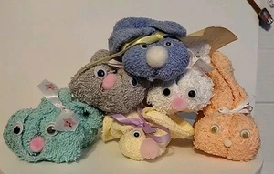 Juego de ropa de lavado Boo Boo Bunnies de colección de colores lisos puede contener huevos de plástico - Imagen 1 de 24