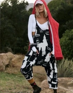 Free People Movement Hot Shot One Piece Jumpsuit PRINTED Winter Forest Black L - Picture 1 of 5