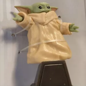 Hasbro Disney Star Wars Mandalorian The Child Baby Yoda Figure - Age 4+ - Picture 1 of 18
