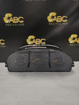 2002-2005 Mercedes ML320 Speedometer Instrument Cluster ID A1635403811 OEM - Image 1 of 4