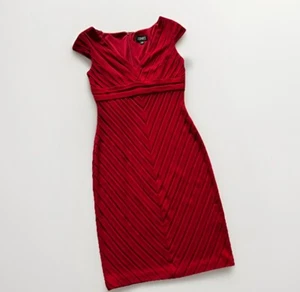 Red Cocktail Dress Size 8 Stretch Sleeveless V-neck - Picture 1 of 24