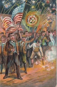 Cuatro de Julio - NIÑOS CON DESFILE DE FUEGOS ARTIFICIALES - Postal Patriótica Serie 746 4to - Imagen 1 de 2