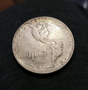 1923 S Monroe Adams Monroe Doctrine Centennial US 90% Silver Half Dollar 50 cent - Picture 1 of 5