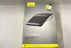 Jabra Freeway Haut-parleur sans fil Bluetooth dans la voiture émetteur FM noir HFS100 - Photo 1 sur 6