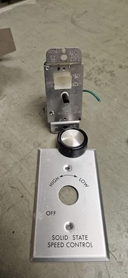 Control de velocidad del ventilador de techo Leading Edge 12003 Foto 1 de 2