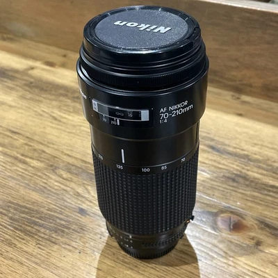 Objectif Nikon AF Nikkor 70-210mm f/4 Zoom Téléobjectif Ouverture Constante - Bild 1 von 4