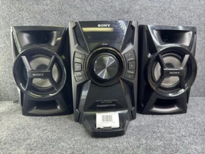Sony MHC-EC609iP CD Stereoanlage iPod Dock Radio Wecker getestet - Bild 1 von 9