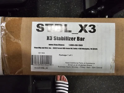 Barra Estabilizadora Titan Fitness Serie X-3, Estante Eléctrico Crossmember de 3" x 3" Foto 1 de 4