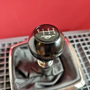 BLACK RACE BALL 6SP WEIGHTED SHIFT BALL GEAR KNOB for FORD MUSTANG S550 GT V8 23 - Picture 1 of 6