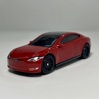 Tesla Model S Red 1:64 Scale Diecast Diorama Model Car #89 - Image 1 of 4