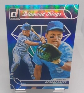 2023 Donruss Baseball Diamond Kings Base Holo Blue George Brett- KC Royals