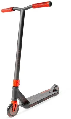 Scooter de acrobacias completo Madd Gear Viral Rave - Inferno Foto 1 de 4