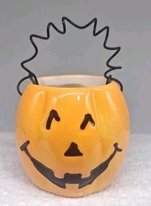 Ceramic Jack-o'-lantern With Wire Handle 2 1/2" Tall x 2" Wide - Picture 1 of 7