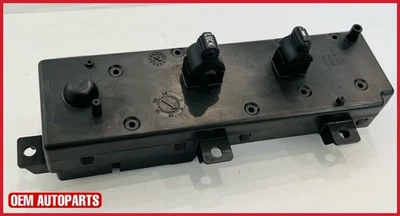 Interruptor ventana puerta derecha pasajero Jeep Grand Cherokee WJ 1999-2004 5JM61DX9AB Foto 1 de 4