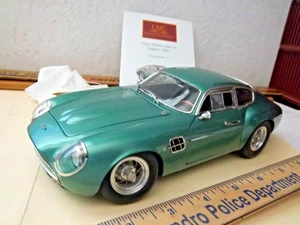 1/18 CMC ASTON MARTIN DB4 GT ZAGATO COUPE 1961-M132 No Box Broken Suspension - Picture 1 of 6