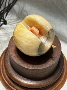 Vintage Alabaster Hand Carved Stone Fruit Ripe Sliced Peach With Pit/Seed MCM - Picture 1 of 8