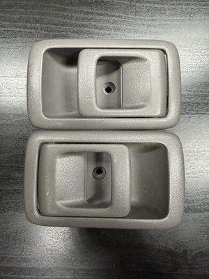 96-02 TOYOTA 4RUNNER DELANTERO TRASERO IZQUIERDO DERECHO INTERIOR JUEGO MANIJA PUERTA BRONCEADO OEM (2) Foto 1 de 4
