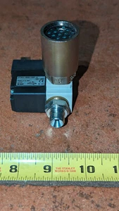 SMC VT307-5DZ1-02F-Q vt/vo Ventil, VT3/VO3 SOL VENTIL 3-PORT mit Schalldämpfer NNB - Bild 1 von 4