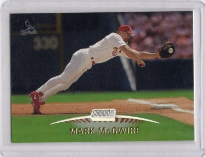 Mark McGwire 1999 Topps Stadium Club # 70 St. Louis Cardinals - Image 1 of 2