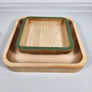 Bandeja para servir madera pedestal de pistacho JK Adams for the Uncommon Collection 2 niveles - Imagen 1 de 7
