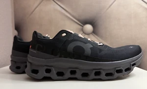 On Sportschuhe Herren Running Cloudmonster Sneaker Black 42,5/W10.5/8.5 - Bild 1 von 8