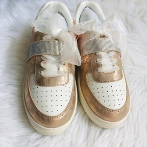 I.N.C Kinder Sneaker Gr. 5 M Millie Pink Sienna verziert Freizeitschuhe Neu mit Karton - Bild 1 von 7