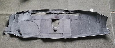 Cubierta de tablero negra de terciopelo para Ford F350 F-350 personalizada  Foto 1 de 4