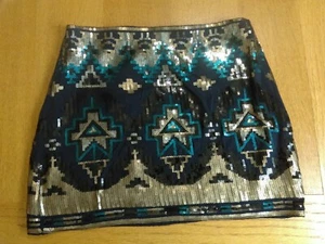 Miami Aztec Silver Blue Sequined with Lining Elastic Waist Mini Skirt Sz Medium - Picture 1 of 8