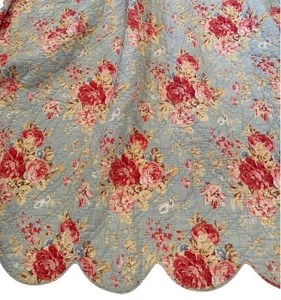 KING VTG Pottery Barn Blue Cottage Floral Romantic Quilt Bedding 2 Pillow Shams - Picture 1 of 12