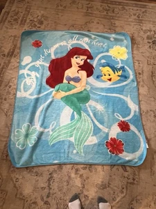 Disney The Little Mermaid Ariel Floral Fleece Throw Blanket 47” X 56” - Picture 1 of 9