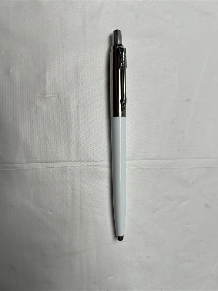 Bolígrafo Parker Blanco NUEVO SIN DEFECTOS DE CAJA Foto 1 de 3