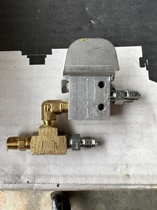 07654 Clemco switch assembly - Picture 1 of 2