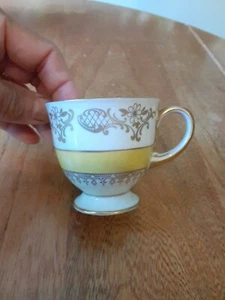 Vtg Royal Bayreuth Bavaria Germany Demitasse Cup - Picture 1 of 9