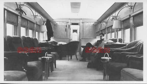 4E561 RP 1949 ILLINOIS TERMINAL COMPANY VAGÓN DE FERROCARRIL #511 INTERIOR - Imagen 1 de 2