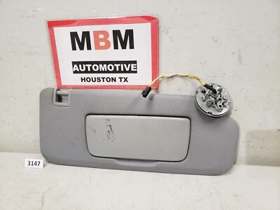 2018 2019 CHEVROLET EQUINOX PASSENGER RIGHT SIDE ILLUMINATED SUN VISOR OEM Foto 1 de 4