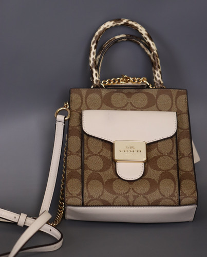 Coach C7227 Mini tracolla pepe in tela firmata in gesso kaki chiaro multi