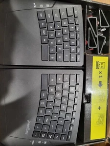 Perixx PERIBOARD-624B US, Wireless Ergonomic Split Keyboard (Damaged Keyboard) - Picture 1 of 5