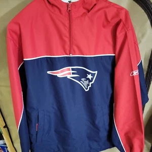 Suéter rompevientos con capucha New England Patriots 1/4 con cremallera NFL juvenil grande 14/16 - Imagen 1 de 4