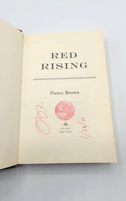 Signed Mars Stamped 1st/1st Red Rising by Pierce Brown (2014, Hardcover) Foto 1 de 4