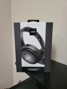 Bose QuietComfort 45 Wireless Noise-Cancelling Headphones - T10 - Zdjęcie 1 z 7