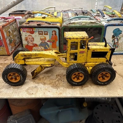 Vintage 70's TONKA Road Grader Metal Yellow Construction Toy Vehicle 18” Rust  - Image 1 of 4